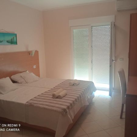 Apartments Lux Lukic Utjeha Kültér fotó